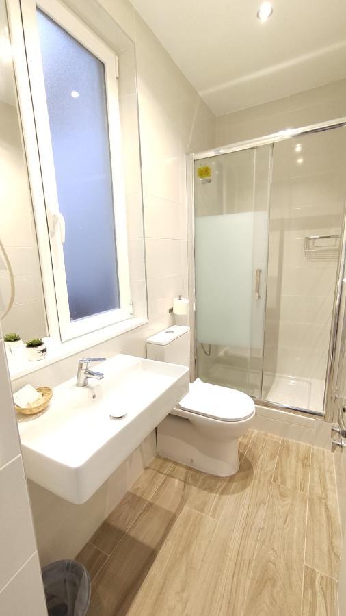 Hostal Aliste Madrid Luaran gambar