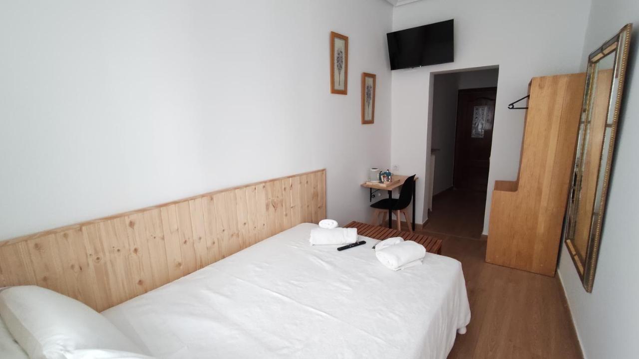 Hostal Aliste Madrid Luaran gambar