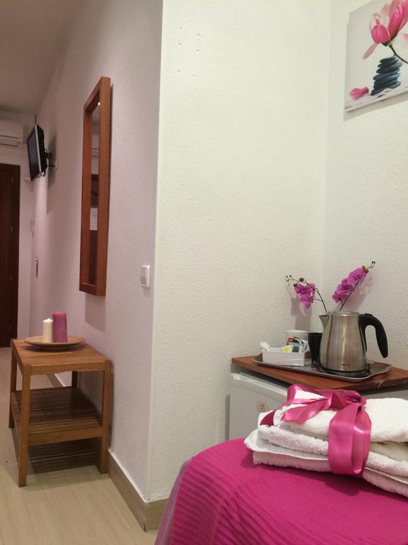 Hostal Aliste Madrid Luaran gambar