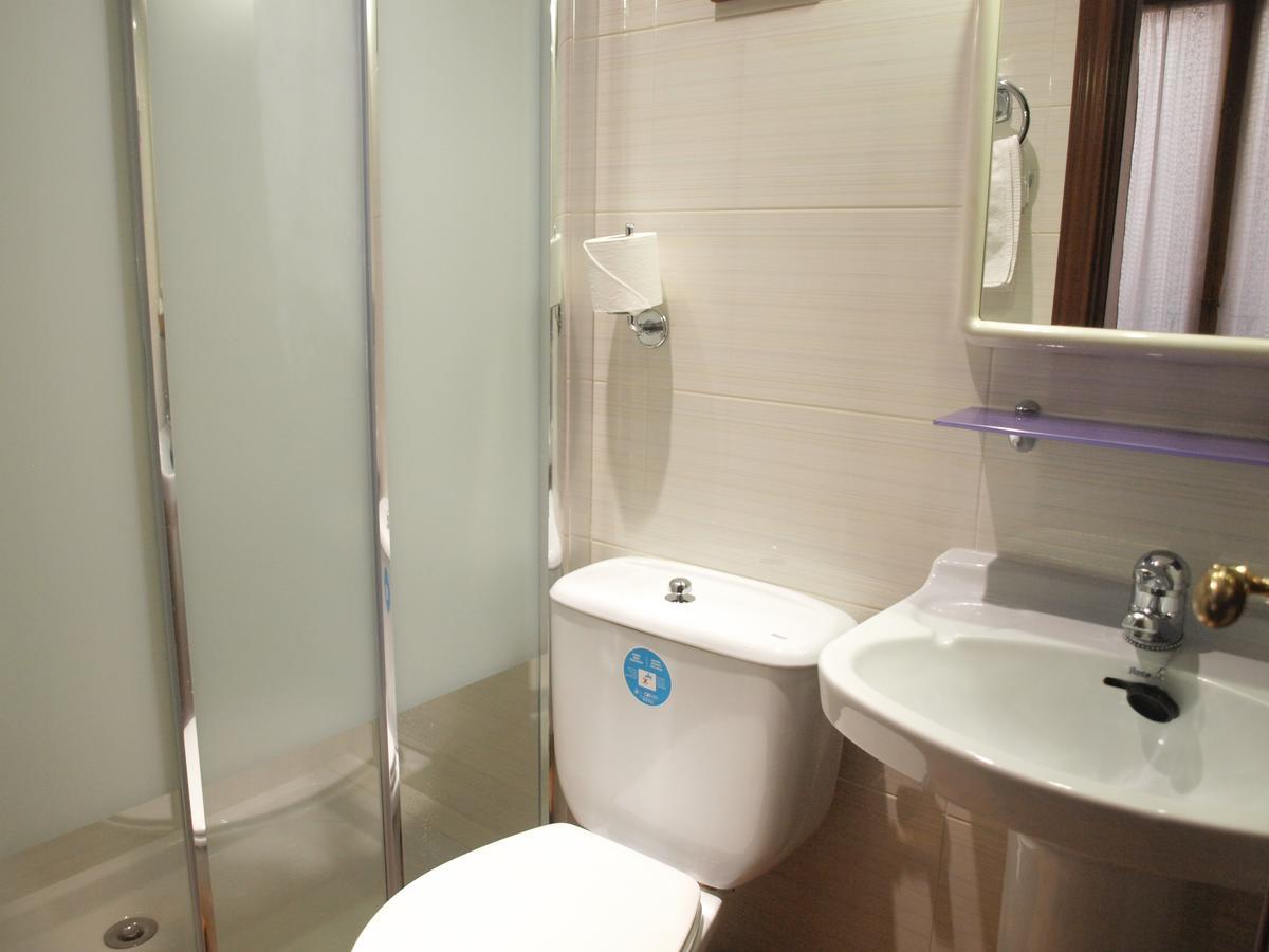 Hostal Aliste Madrid Luaran gambar